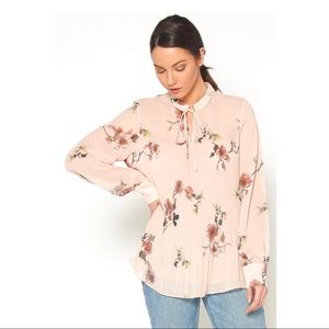 Pleione Pleated Tie Front Long Sleeve Blouse Small